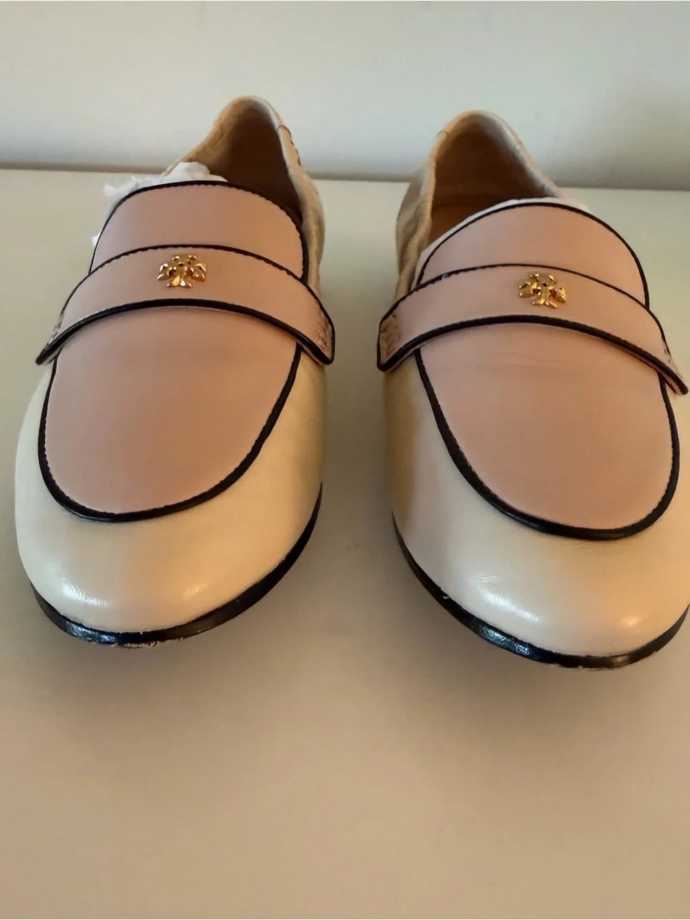 Tory Burch Ballet Loafer in Shell Pink / New Cream / Perfect Black. Sz. 6.5.